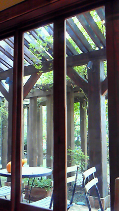 f0227218_22121245.png
