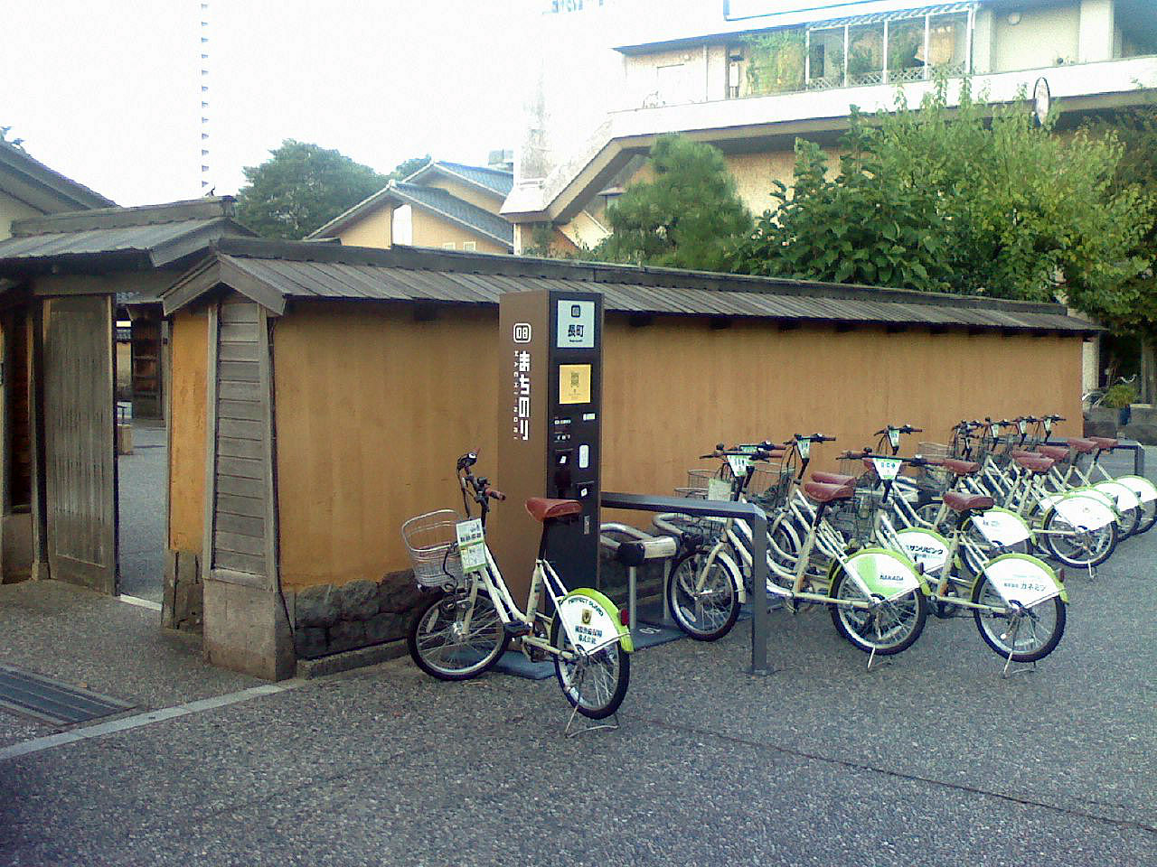 f0063022_19593.jpg