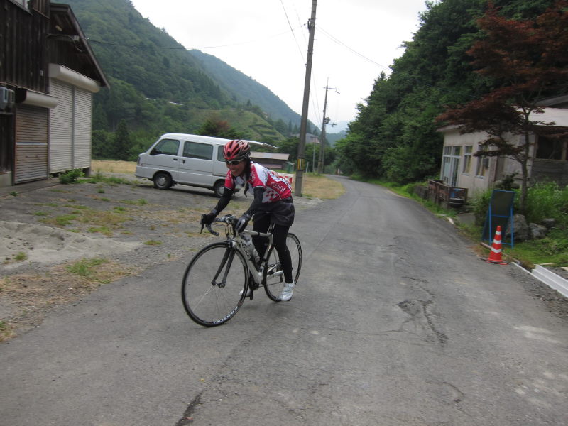 鈴鹿山脈系の自然豊かな山間へ。自然の魅力と驚異を体感！-東近江・永源寺サイクリング②_e0138081_238025.jpg