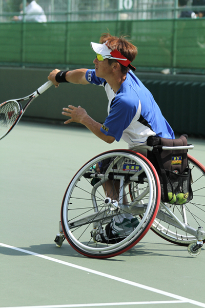 金栄堂サポート:車いすテニス・本間正広選手インプレッション!_c0003493_13352655.jpg