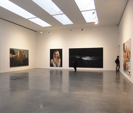 NYのガゴシアン・ギャラリーでこんなコンテンポラリー・アート