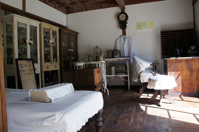 博物館明治村 清水医院 : レトロな建物を訪ねて