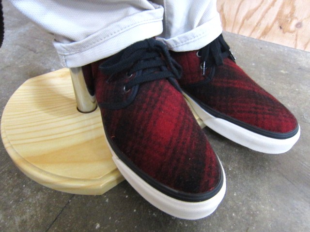 Kato ・・・ Melton Wool WORK VEST 、人気のVEST の最終章!?_d0152280_9271896.jpg
