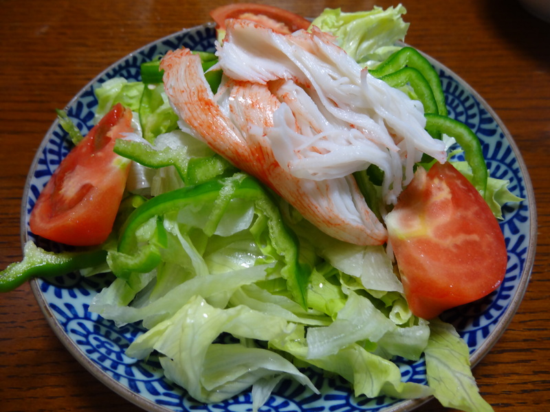 相変わらずご飯と麺類抜きのローカーボンダイエット、野菜と魚が主食です。_c0225997_755371.jpg