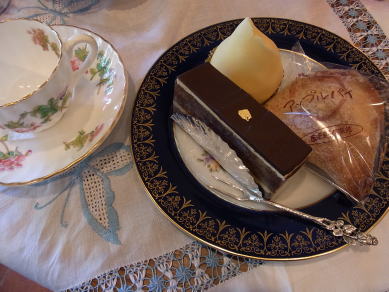 アンティークの秋.....そして食欲の秋？_d0127182_1738164.jpg