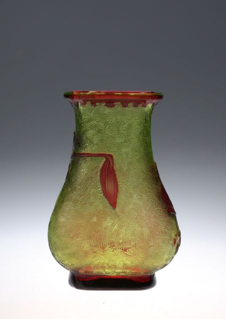 Baccarat Red&Green  Acid Etched Vase_c0108595_17433957.jpg