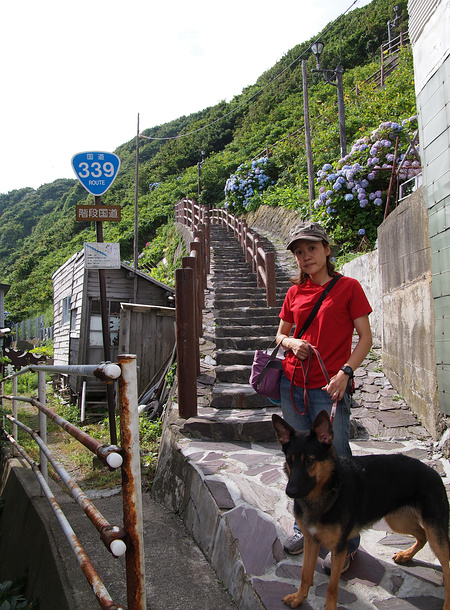 東北湯巡りキャンプ旅１３（階段国道）_f0180607_2524575.jpg