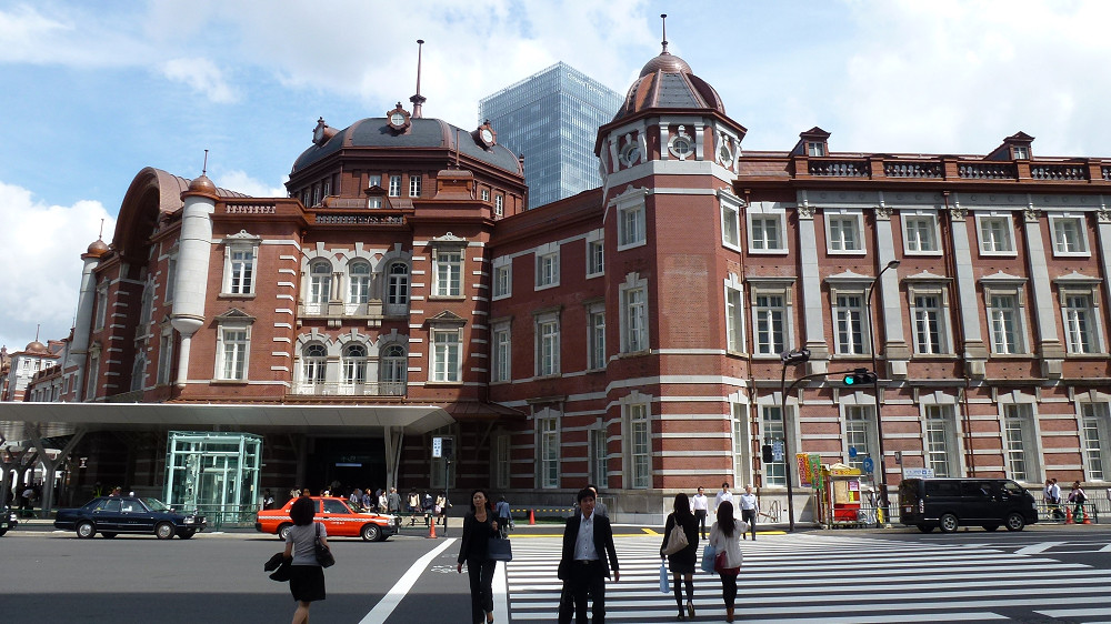東京駅 外観復元工事　完工直前の光景 （ \'12.  09. 27 ）_f0039421_1663170.jpg