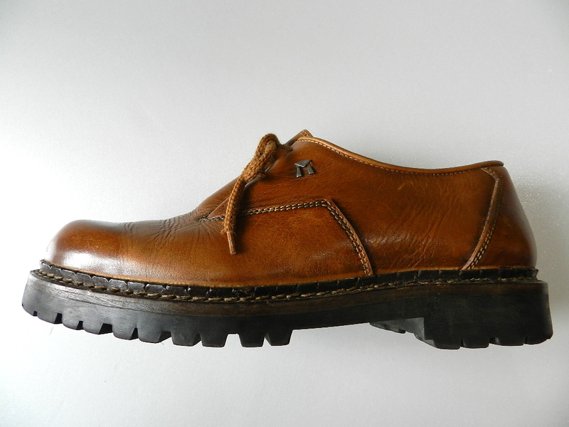 Tirolian shoes 2012 sep_f0226051_12332100.jpg