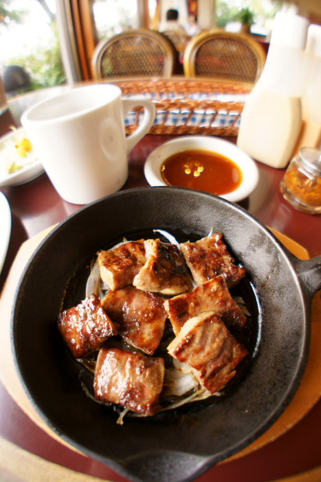 カフェレストラン くりや_a0077663_8395792.jpg