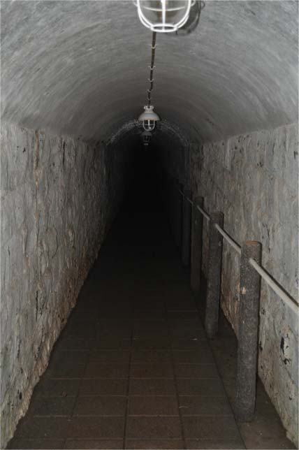 石原台堡塁跡：佐世保の古代遺跡を探検してきた。_c0024176_204826.jpg
