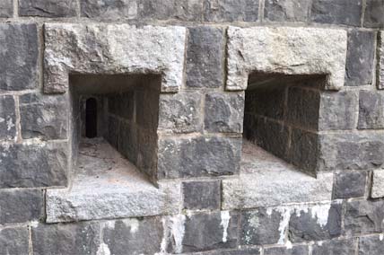 石原台堡塁跡：佐世保の古代遺跡を探検してきた。_c0024176_2205199.jpg