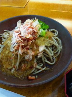 福井名物　その２　　おろし蕎麦_a0148230_2023735.jpg