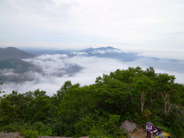 北海道登山旅行レポート　イコロの森_d0170615_20375392.jpg