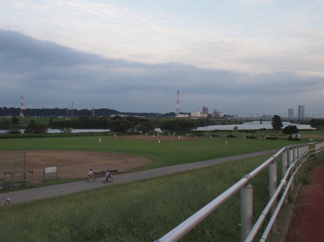 １２年９月２９日　ママランチ＆グランドでサッカー♪_c0117831_2102811.jpg