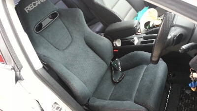 RECARO_c0099339_1565055.jpg