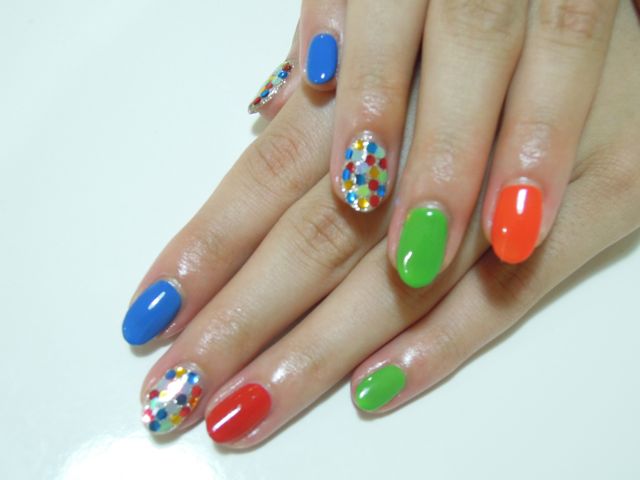 M&M\'s Nail_a0239065_1233188.jpg