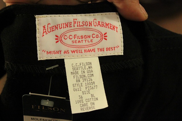 BLACK MOLESKIN VEST_d0121303_15254345.jpg