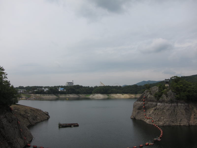 台風が来る前に！日本の秋の風景を堪能－ブロンプトンで篠山・東条湖サイクリング_e0138081_63525.jpg