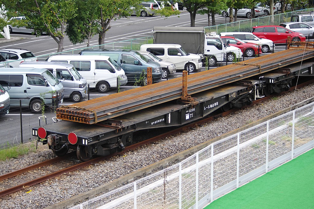 チキチキ大行進（9/29）朝の積車_f0203926_236356.jpg