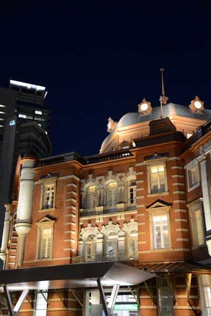 東京駅ライトアップ_e0171573_22581417.jpg