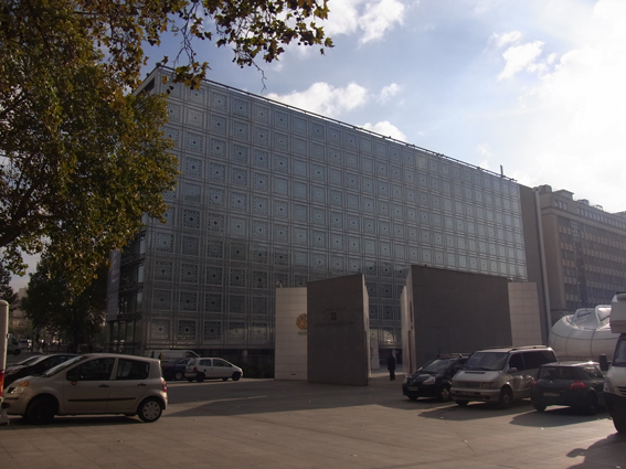 e0266095_150790.jpg