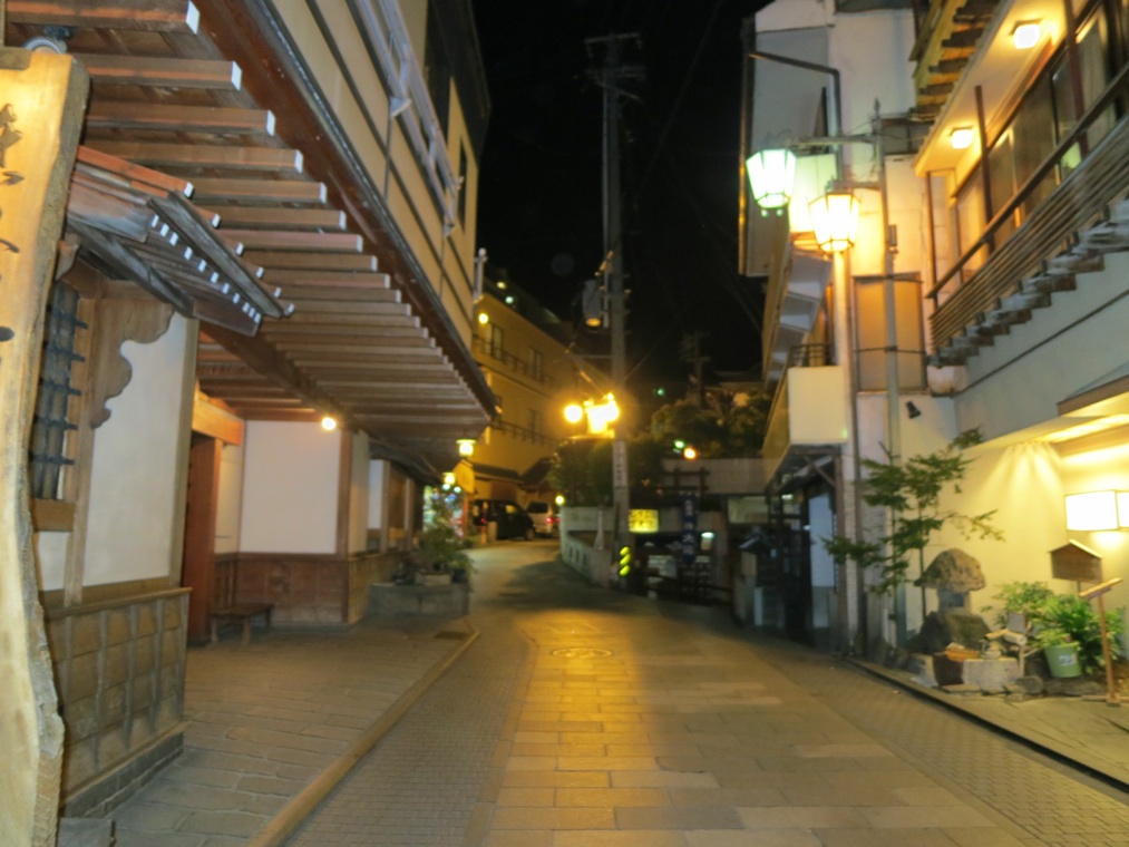志賀草津_f0141609_1943513.jpg