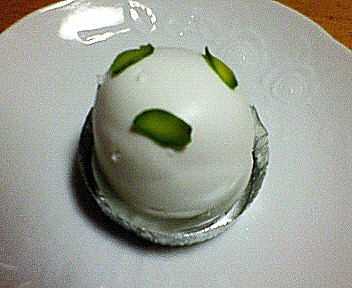 調布：「サロンド・テ・スリジェ」のケーキを食べた♪_c0014187_2322137.jpg