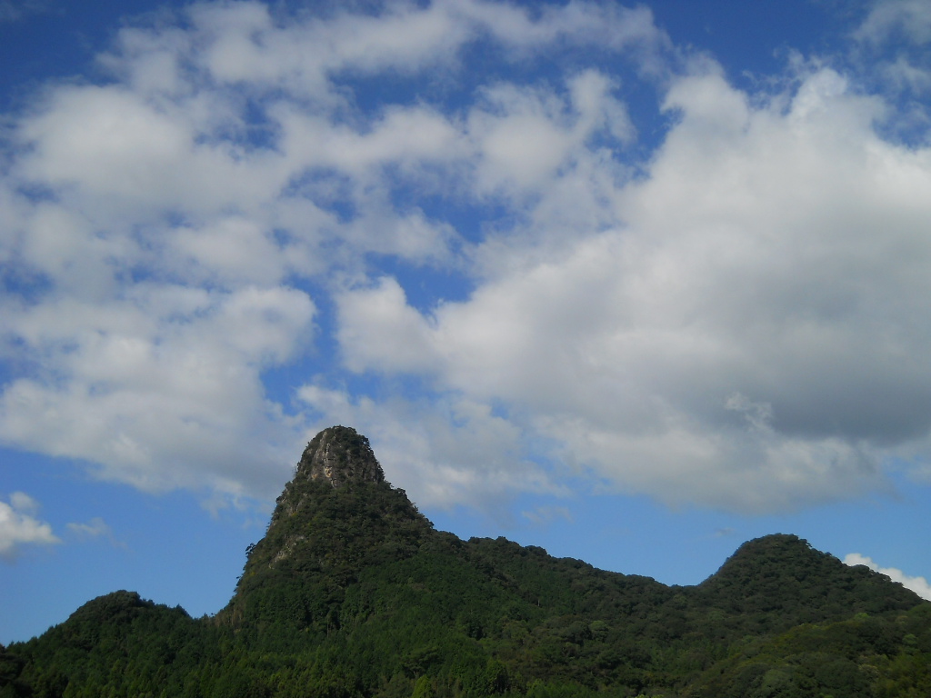 いにしえの御船山~_f0146802_2033252.jpg