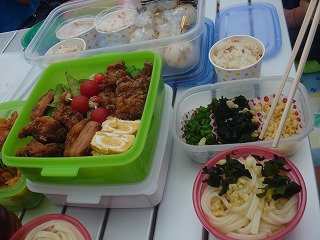 運動会お弁当 今年はおうどん Maple Cafe メイプルカフェ
