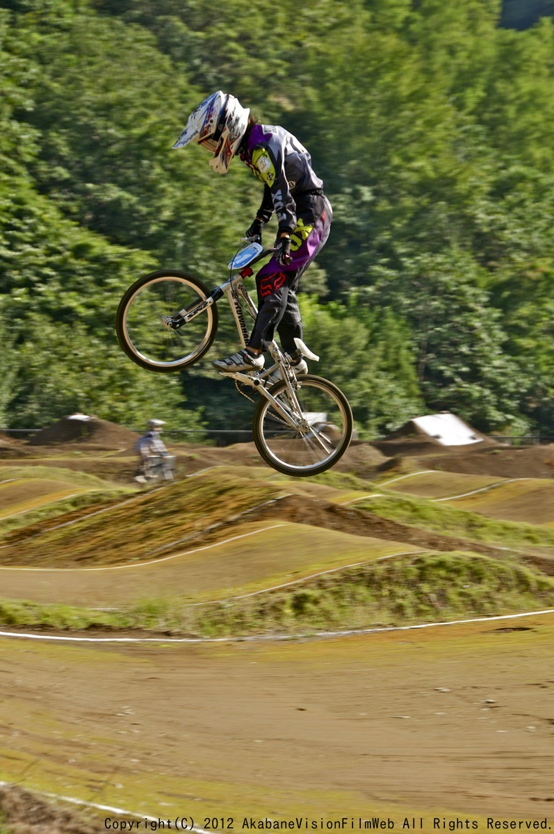 ２０１２JBMXFシリーズ第６戦秩父大会VOL18：公式練習の風景_b0065730_19395240.jpg