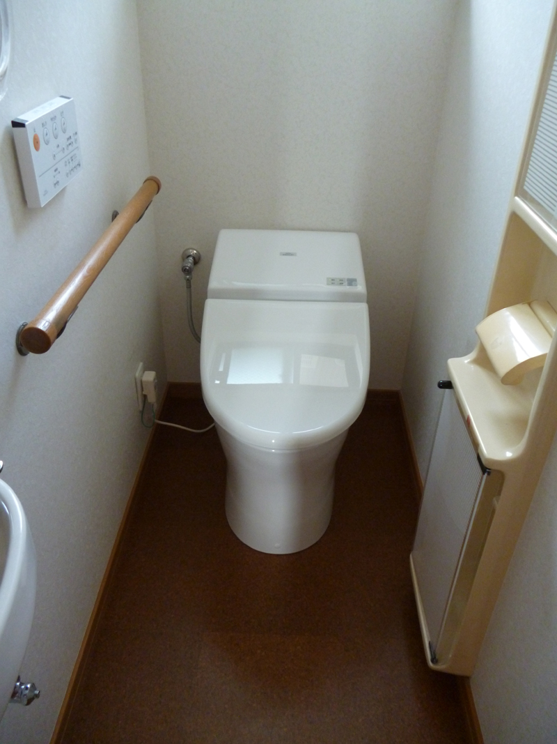 灘区Y様邸トイレリフォーム_e0184941_17211861.jpg