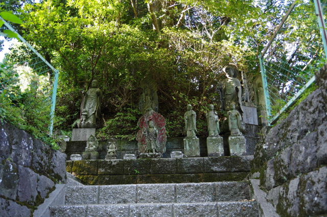 篠栗四国八十八箇所霊場　第４９番札所　【雷音寺】_c0011649_022327.jpg