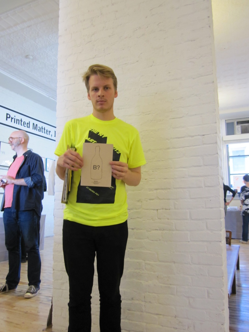 ミヤタチカzineが、The NY Art Book Fair 2012へ参加！！_b0126653_361311.jpg