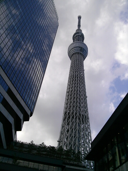 e0281680_12537.jpg