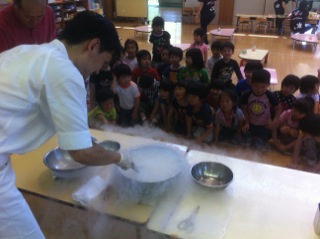b0272087_22424598.jpeg