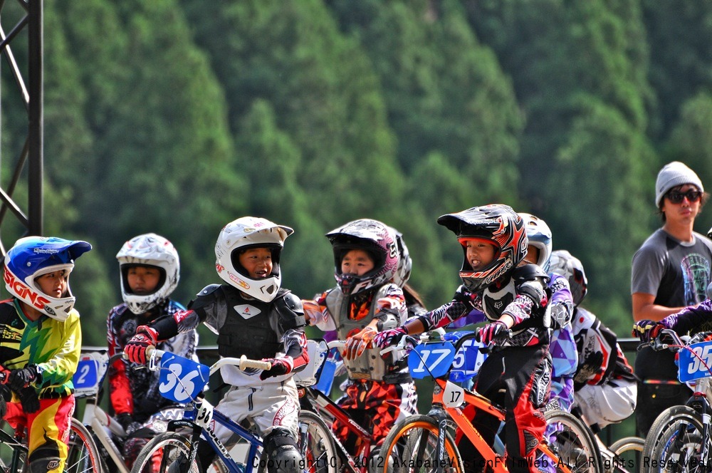 2012JBMXFシリーズ第6戦秩父大会VOL19:コース外の風景_b0065730_17415322.jpg