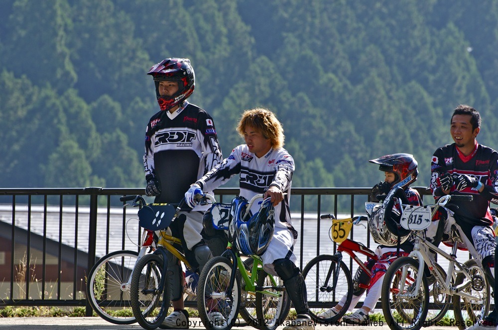 ２０１２JBMXFシリーズ第６戦秩父大会VOL19：コース外の風景_b0065730_17593953.jpg