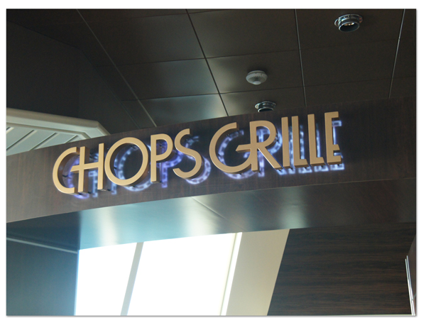 エーゲ海・アドリア海クルーズ(15)　カバーチャージレストラン「CHOPS GRILL」_d0210324_204664.jpg