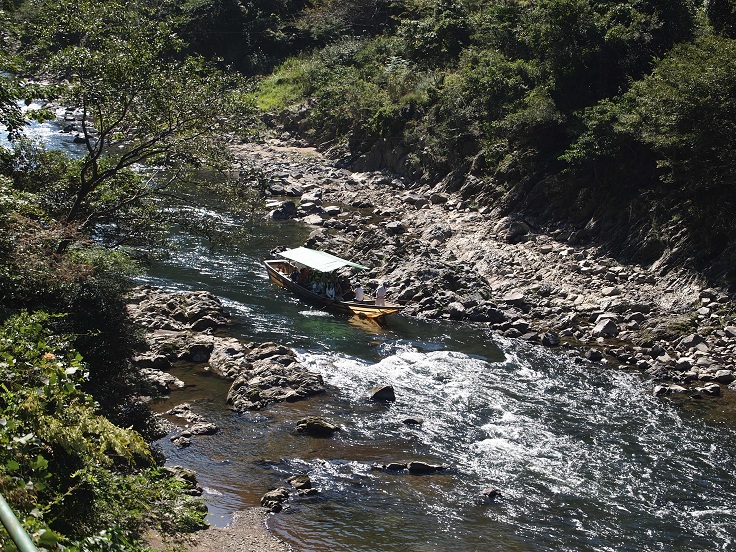 京都；嵐山のトロッコ列車_f0224347_151151100.jpg