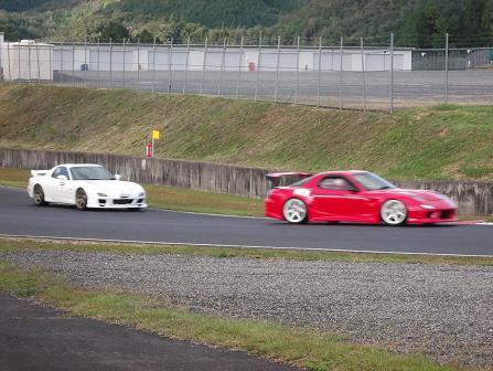 HKS HIPER CHALLENGE Rd.3_b0138552_0145846.jpg