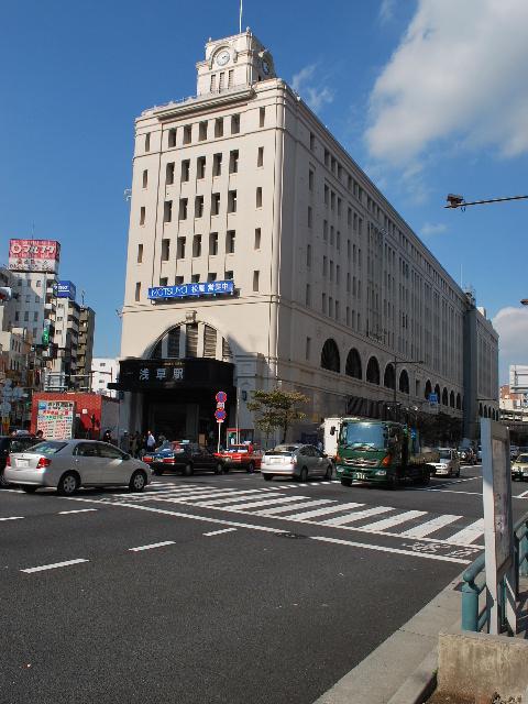 東京浅草の松屋デパート、東武鉄道浅草駅(昭和モダン建築探訪)_f0142606_1814464.jpg