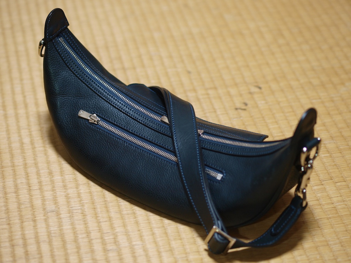 万双 ボディバッグ : kiarohi photo life