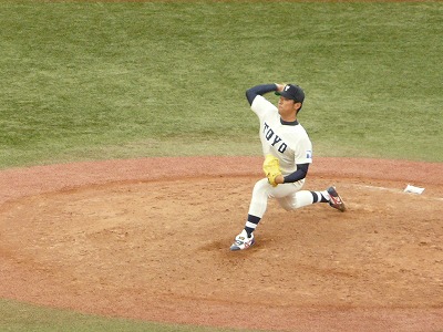 東洋大対中央大 9月27日 東都大学野球1部_b0166128_1026141.jpg