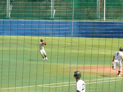 日本大対東農大 9月24日 東都大学野球2部_b0166128_1223342.jpg