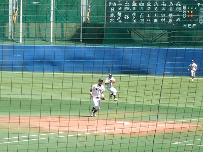 日本大対東農大 9月24日 東都大学野球2部_b0166128_131230.jpg