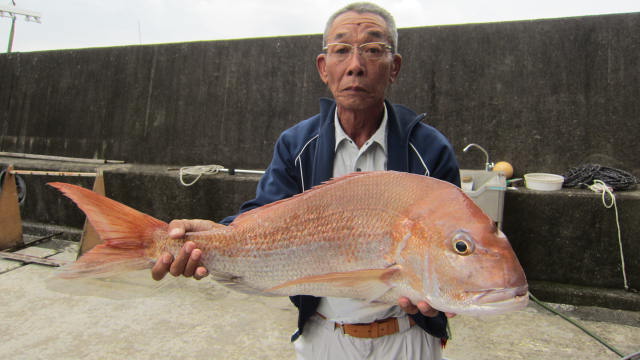 進水式と釣果報告と　いよいよ明日開催！BGF in 高知_a0132631_17333815.jpg