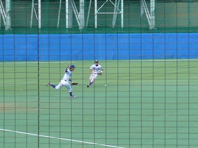 専修大対立正大 9月24日 東都大学野球2部_b0166128_10422076.jpg