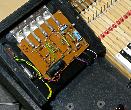 RMI Lark Combo Organ メンテナンス1_e0045459_9152284.jpg