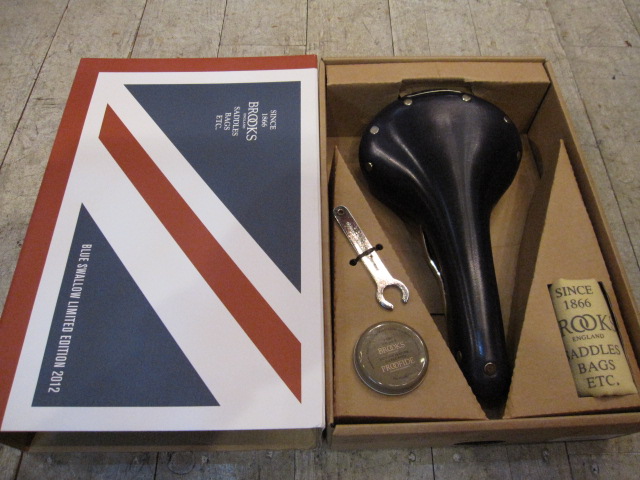 ロンドンオリンピック記念 UNION JACK SWALLOW _e0188759_13344885.jpg